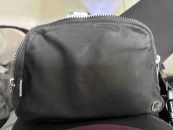 Lululemon Everywhere Belt Bag