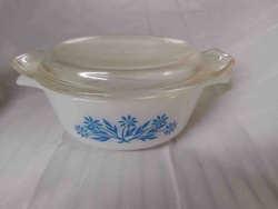 Pyrex Butterprint Blue Floral Casserole Dish with Lid