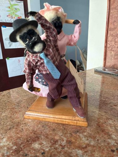 Apple Folk Factory Apple Head Dolls "Dancing Couple"