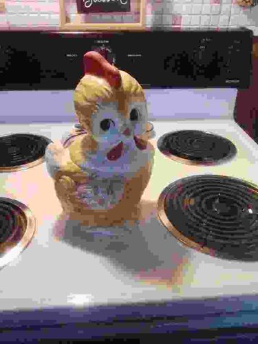Vintage Anthropomorphic Chicken/Rooster Ceramic Cookie Jar