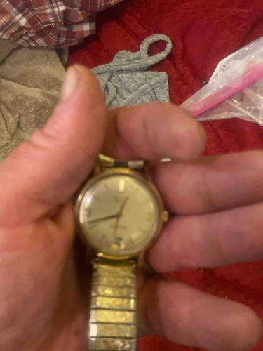 Benrus Gold-Tone Men's Wristwatch with Expansion Band