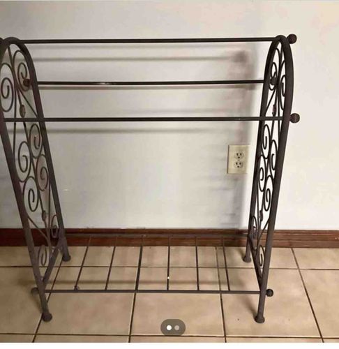 Wrought Iron Scrollwork Quilt Rack