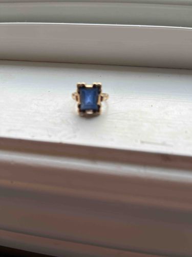 Vintage Art Deco Style Single-Stone Ring