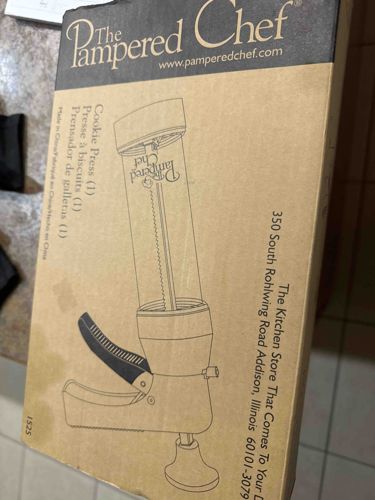 The Pampered Chef Cookie Press