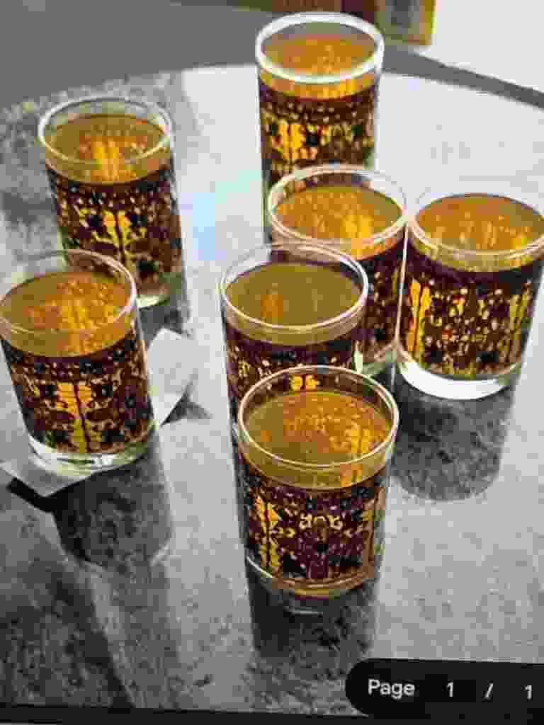 Mid-Century Modern Culver Ltd. Valencia 22K Gold Cordial/Shot Glass Set