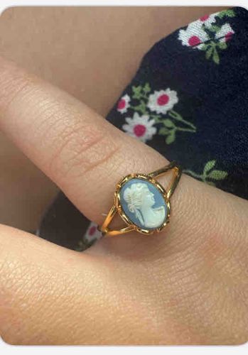 Cameo Ring