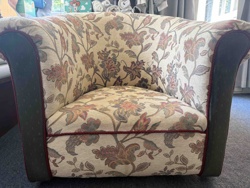 Vintage Floral Upholstered Barrel Chair