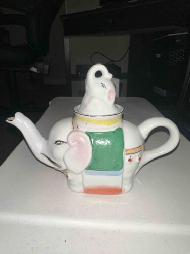 Elephant-Shaped Ceramic Teapot