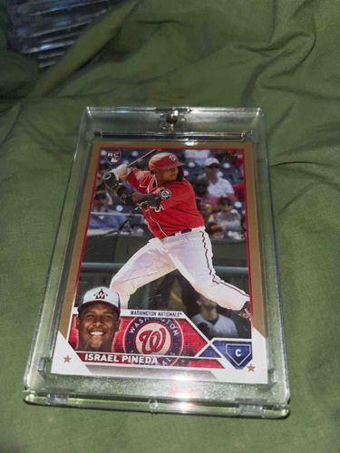 Israel Pineda Washington Nationals Rookie Card (Gold Parallel)