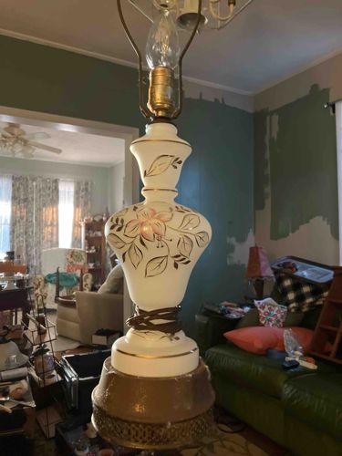 Antique Floral Table Lamp