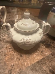 Porcelain Lidded Sugar Bowl with Gold Trim