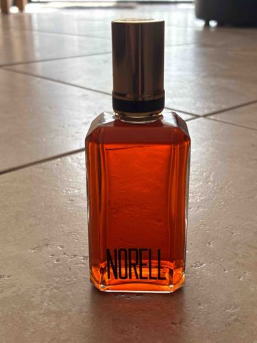 Norell Perfume Bottle (Vintage)