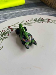 Metallic Green Die-Cast Fantasy Car