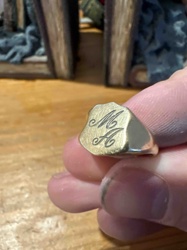 Gold Signet Ring with Monogram 'MA'