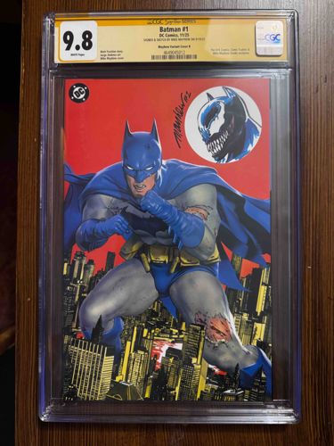CGC Graded Batman #1 (DC Comics, 1:25 Variant Cover) Signed & Sketched by Mike Mayhew, with 9.8 Grade