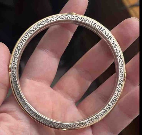 Yellow Gold Bangle Bracelet with Engraved Scrollwork