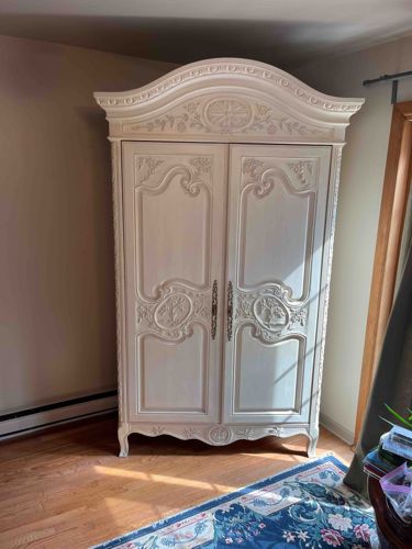 French Provincial Style Armoire/Wardrobe