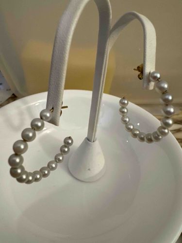 14kt Yellow Gold Pearl Hoop Earrings