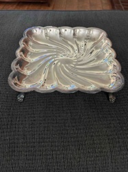 Scalloped Swirl Design Serving Dish