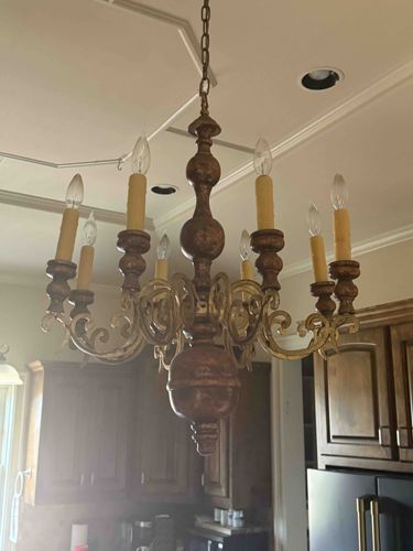 Traditional Wooden and Gilt Metal Chandelier with Eight Lights