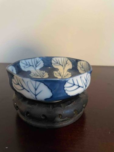 Japanese Blue and White Porcelain Square Bowl with Leaf Motif
