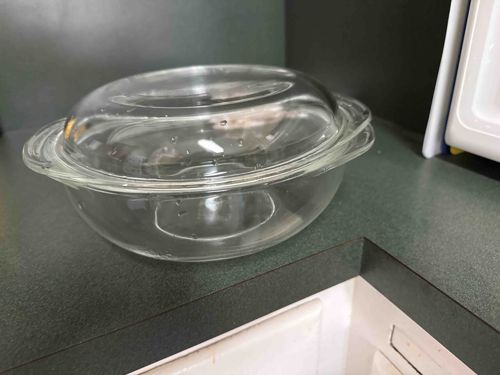 Clear Glass Casserole Dish with Lid