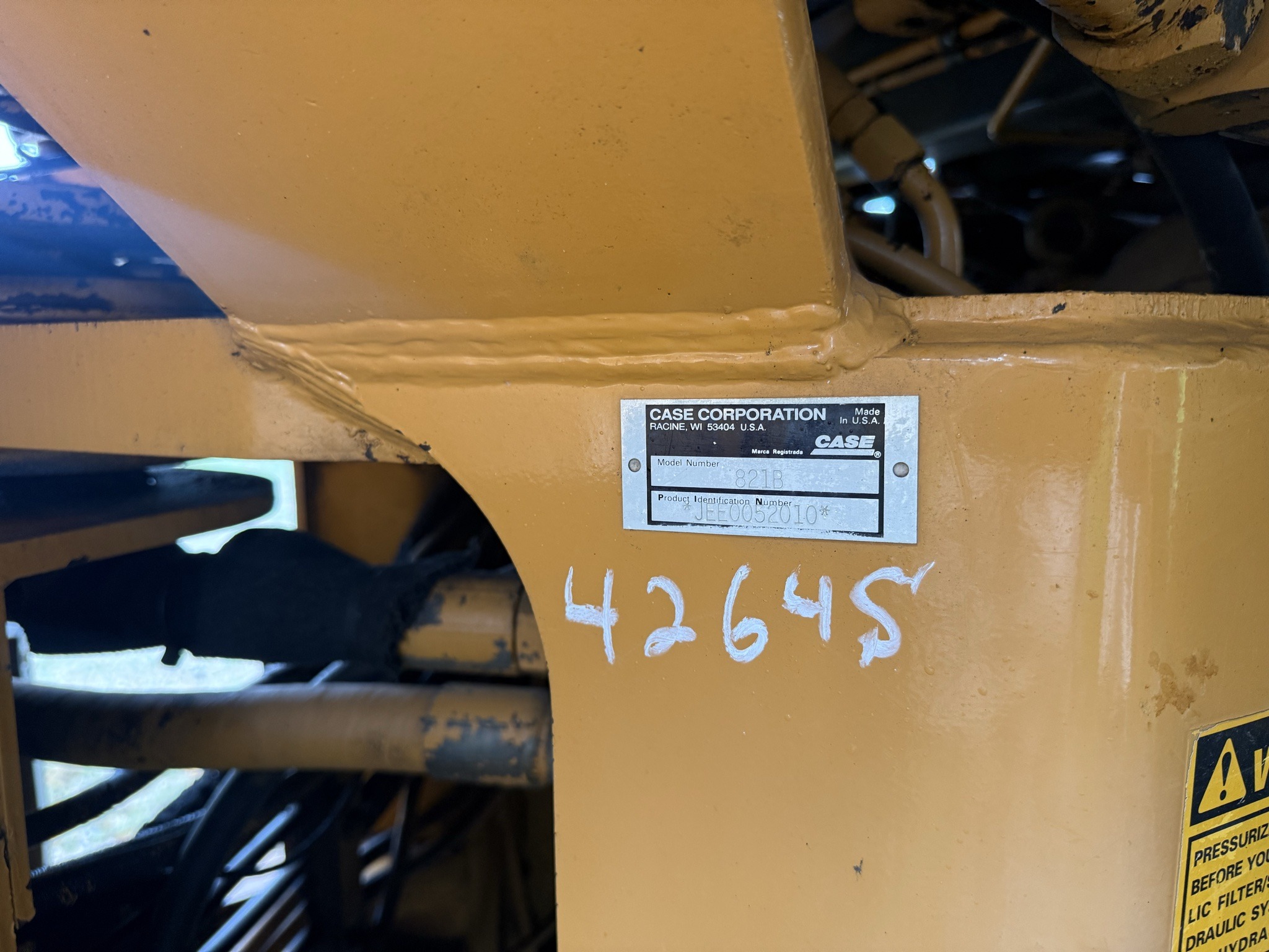 Submitted photo of Case 821B Wheel Loader Data Plate (unauthenticated)