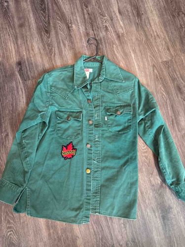 Vintage Levi's Corduroy Western Shirt with 'Canada' Patch