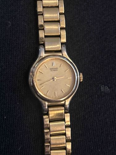 Seiko Quartz Gold-Tone Ladies' Wristwatch
