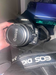 Canon EOS 350D Digital SLR Camera