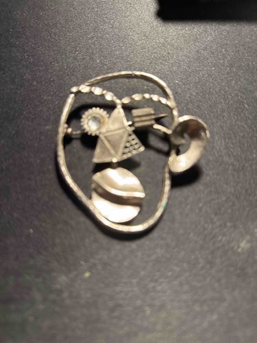 Mid-Century Modernist Cubist Face Brooch