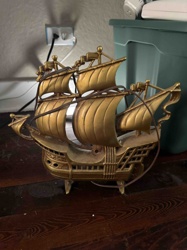 Vintage-Style Galleon Ship Electric Novelty Lamp