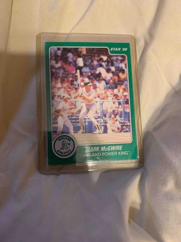 1988 Star Company Mark McGwire Baseball Card (Oakland Power King)