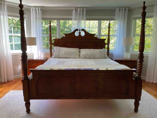 Four-Poster Carved Wood Bed (King Size)
