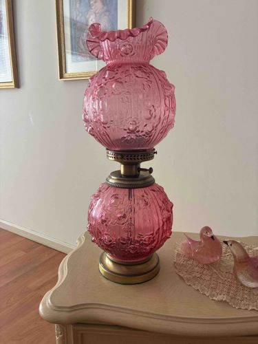 Fenton Pink 'Gone With The Wind' Style Hurricane Lamp