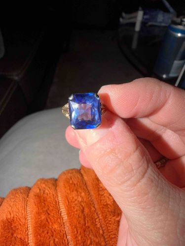Vintage 10K Gold Ring with Emerald-Cut Blue Stone