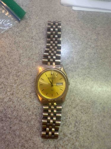 Seiko 5 Automatic Day-Date Watch (Gold Tone)