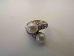 18k Gold Pave Diamond and Cultured Pearl Bypass Ring