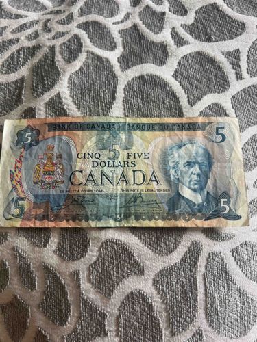 Canadian Five Dollar Banknote (Sir Wilfrid Laurier)