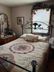 Quilted Bedspread with Floral Medallion Design
