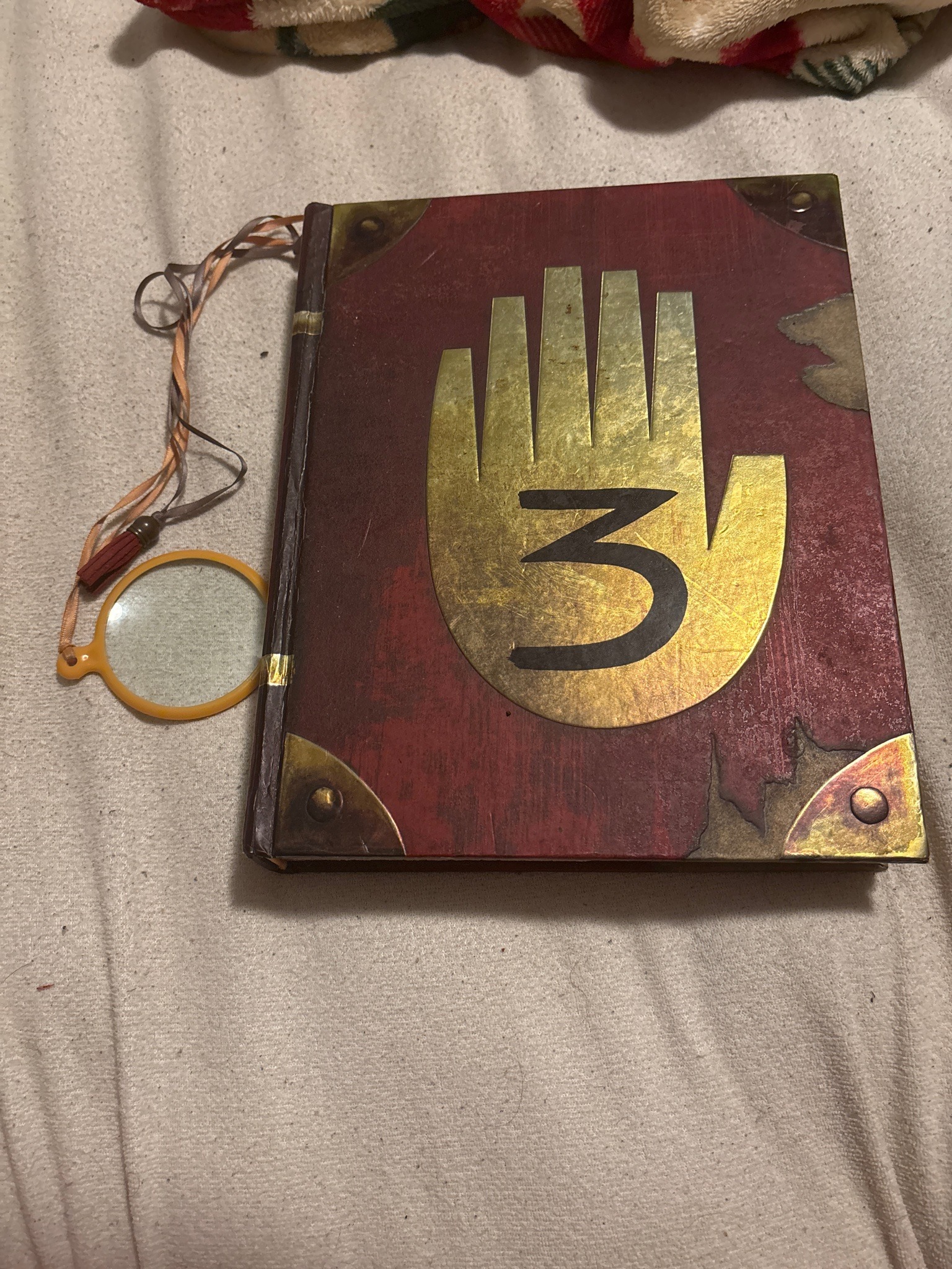 Submitted photo of Novelty prop journal replica resembling Gravity Falls Journal 3 (not authenticated)