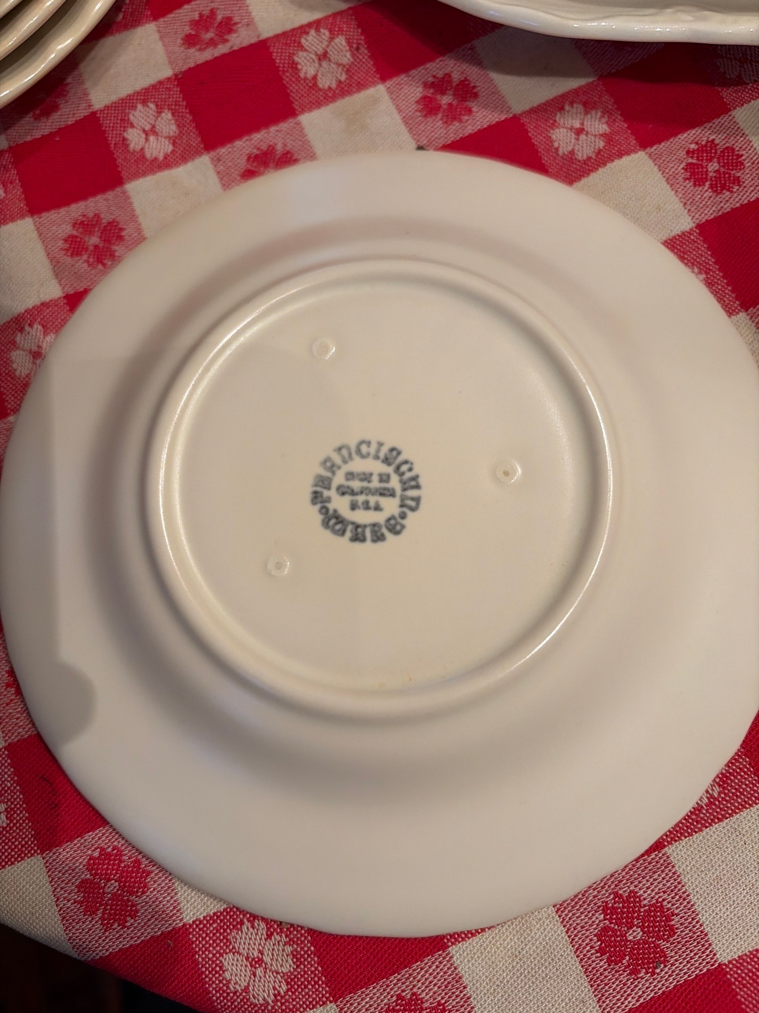 Submitted photo of Franciscan earthenware plate (not authenticated)