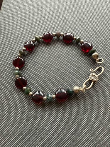 Red and Green Bead Bracelet with Silver Accents