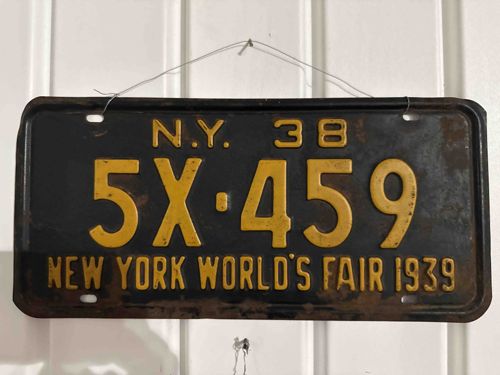 1939 New York World's Fair License Plate