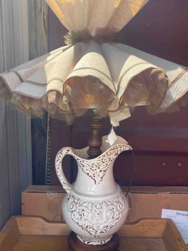 Vintage-Style Ceramic Pitcher Table Lamp with Ruffled Shade