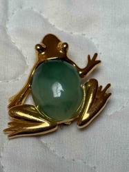 Frog Brooch with Jade Cabochon