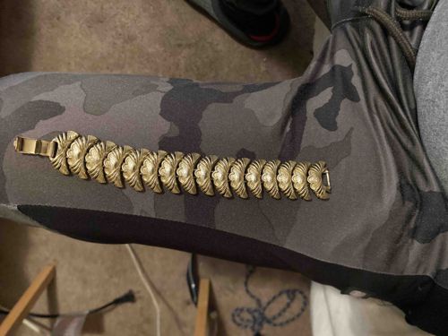 Coro Gold-Tone Fluted Shell Link Bracelet