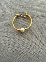 Gold-Tone Hoop Earring with Pearl and Gold Beads