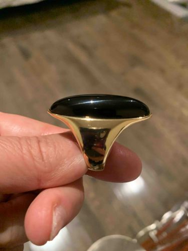 Yellow Gold and Black Onyx Cabochon Ring