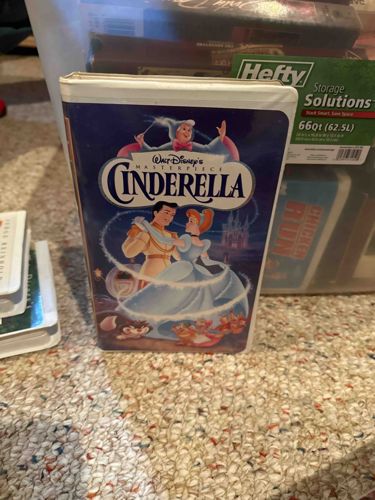 Walt Disney's Masterpiece: Cinderella (VHS)